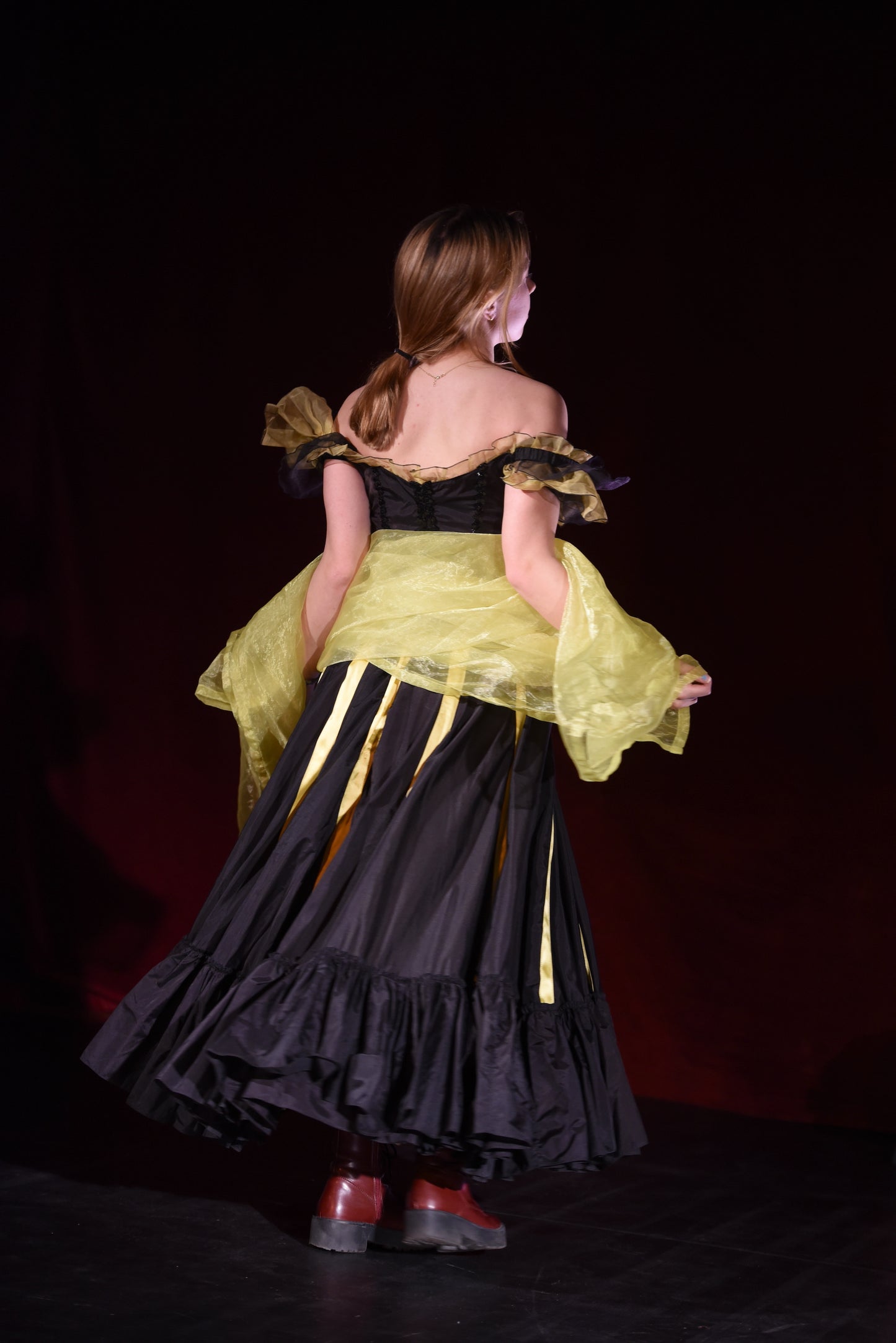 Kleid - Volantkleid - W052