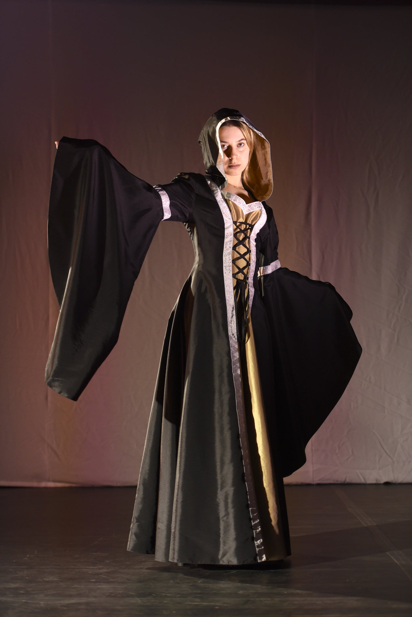 Kleid - Historisches Kleid - W051