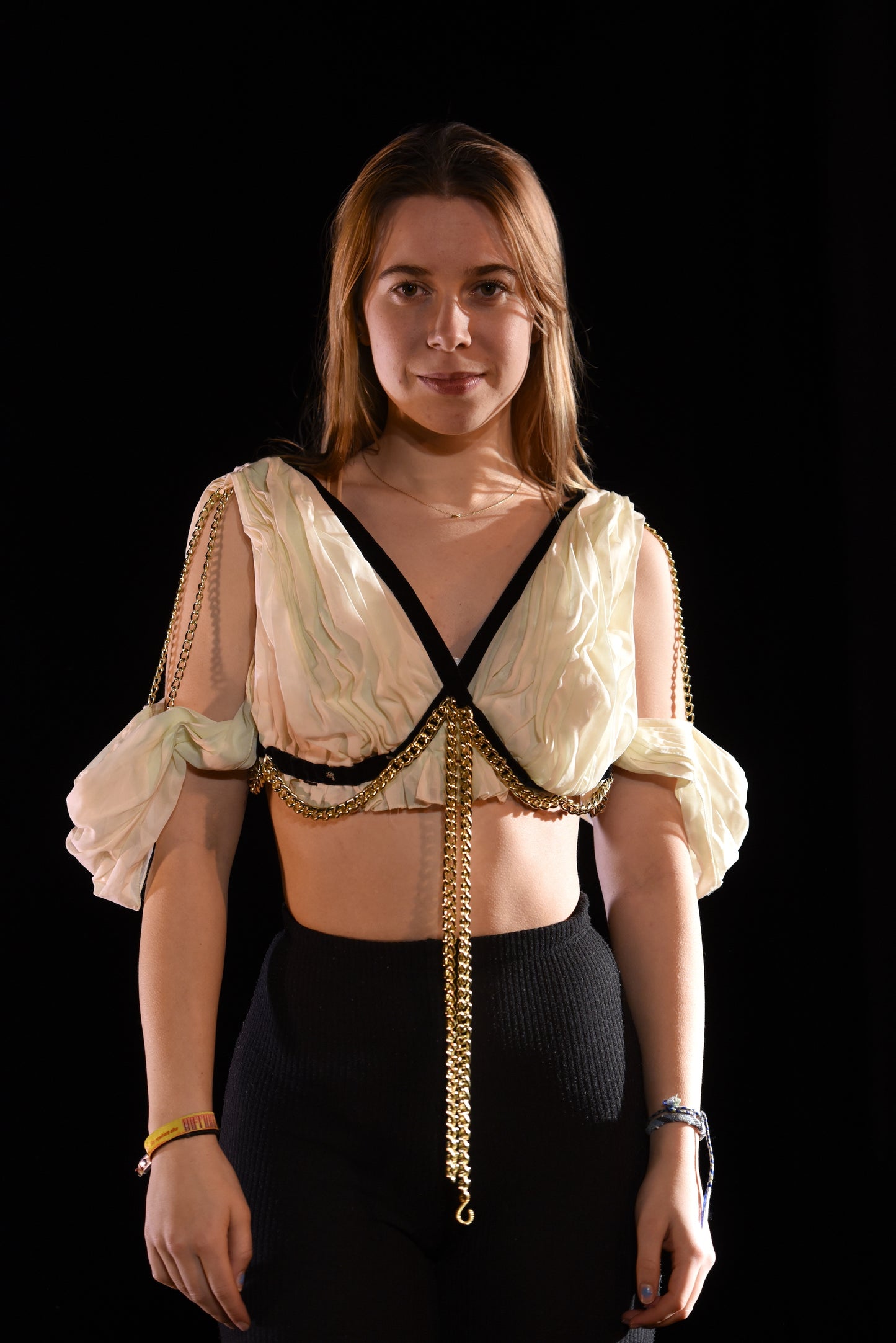 Top - Croptop mit Ketten - W115