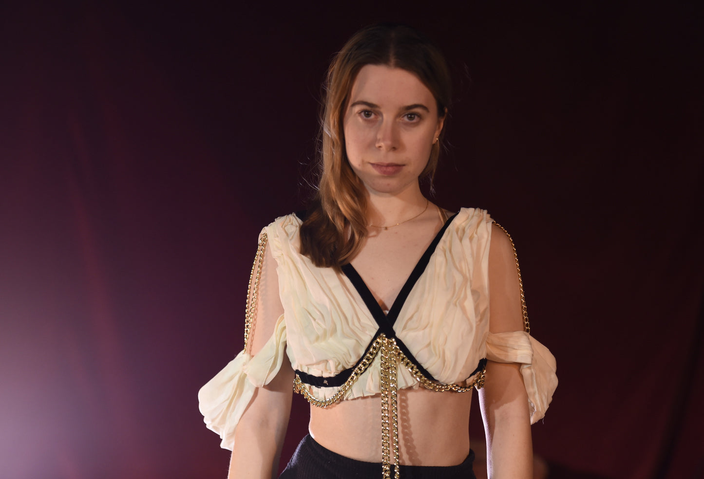 Top - Croptop mit Ketten - W115