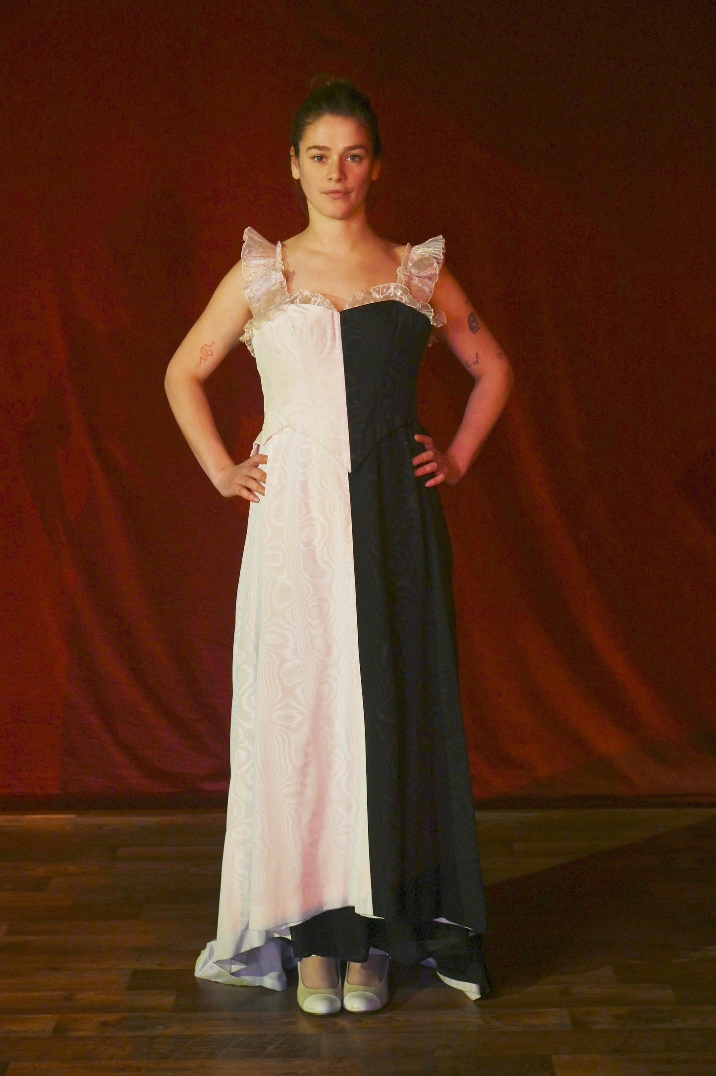 Kleid - Zweifarbiges Maxikleid - W306