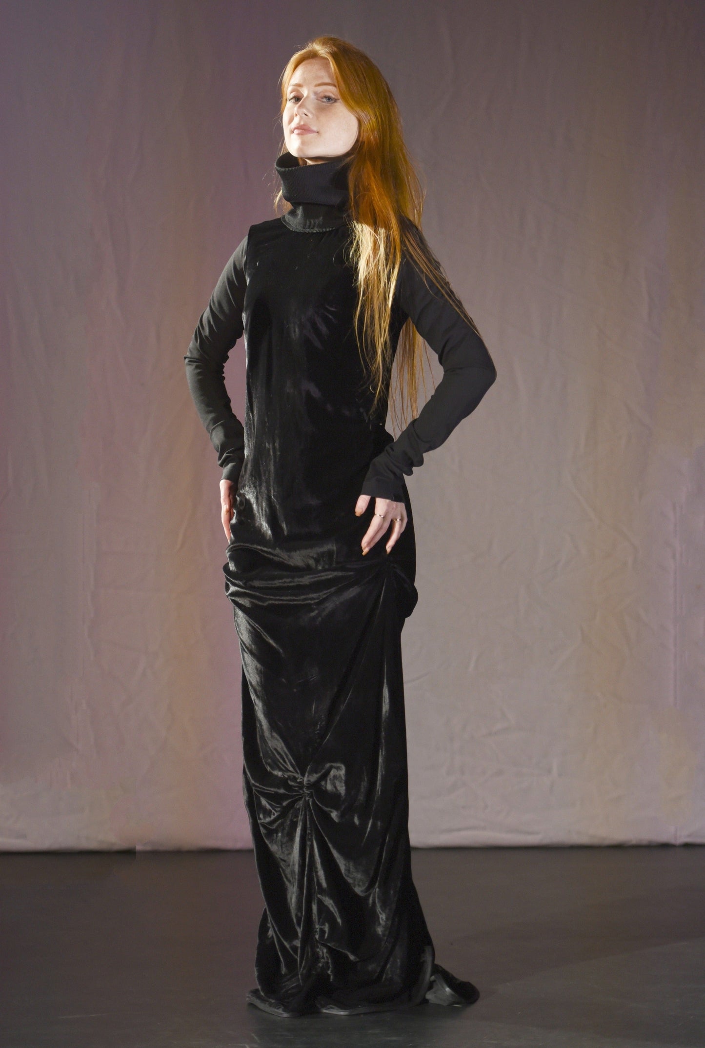 Kleid - Schwarzes Samtkleid - W035