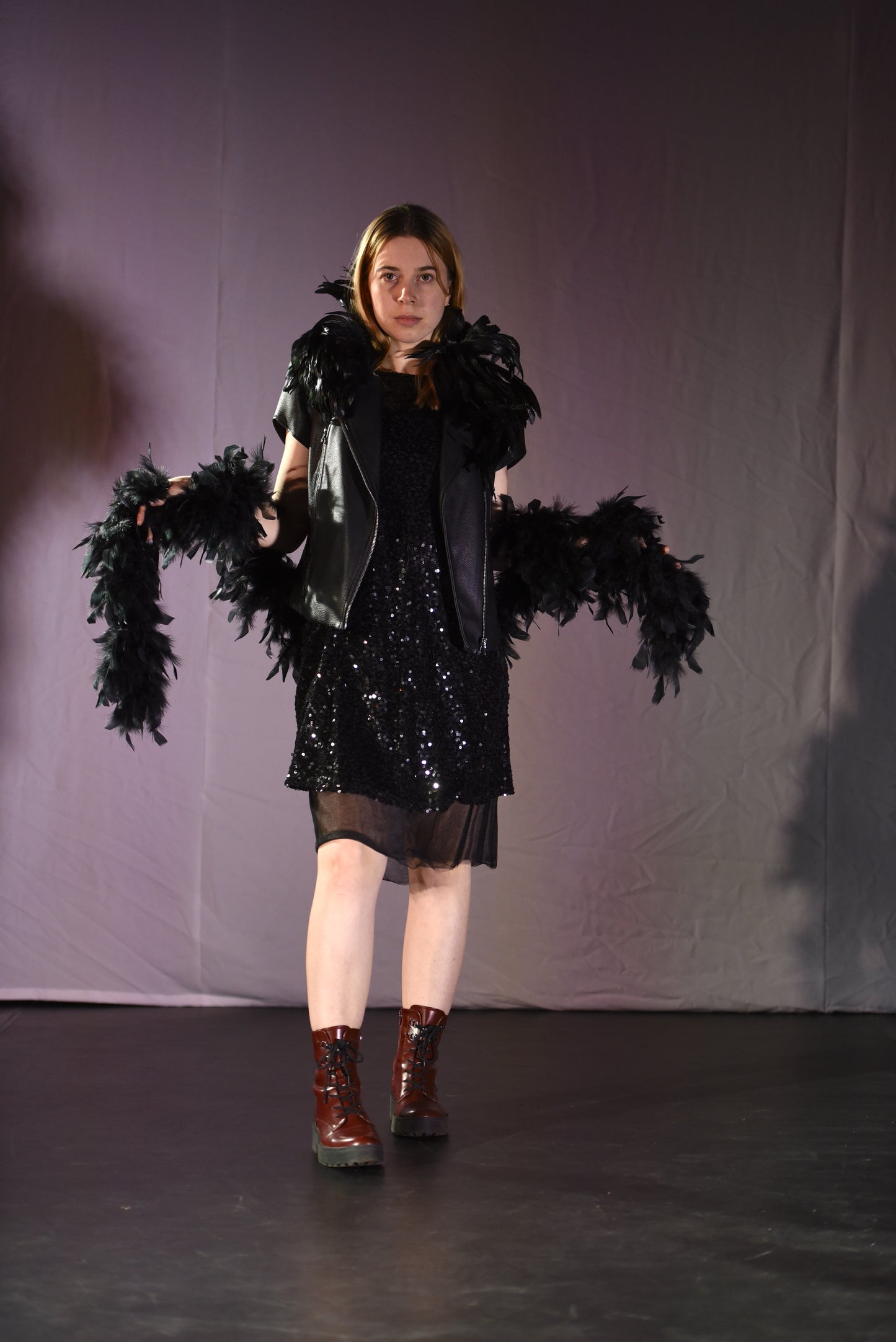 Kleid - Schwarzes Glitzerkleid - W099